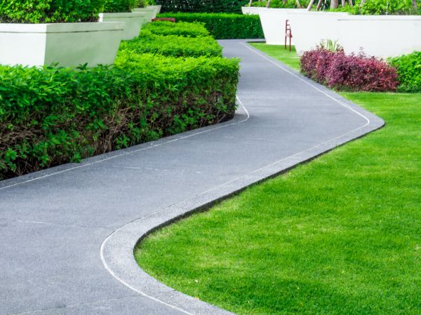 Walkway Curb Installation in Sparks