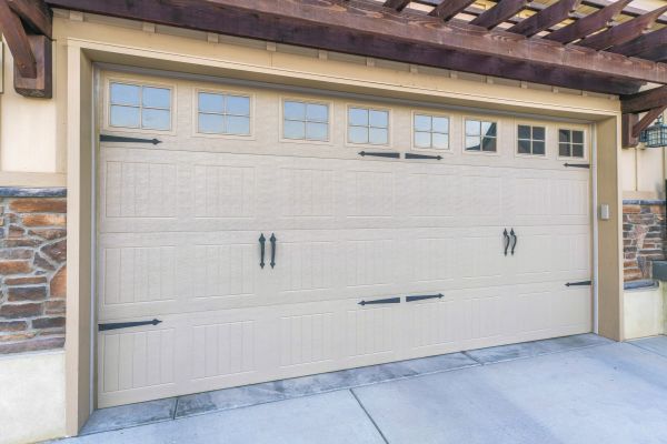 Cost of Concrete Apron Construction in Sparks